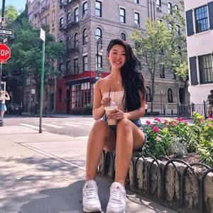 Meet your Posher, Angie